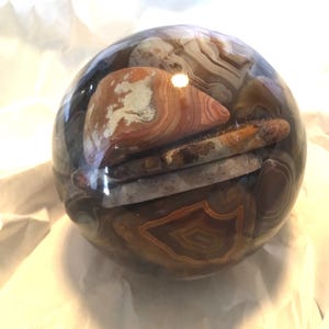 agate meditation sphere, 3 inch diameter