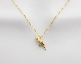 SOLID 9ct YELLOW GOLD 3D DOVE BIRD with LETTER MESSENGER Charm/Pendant SOLID 9ct YELLOW GOLD 3D DOVE BIRD with LETTER MESSENGER Charm/Pendant