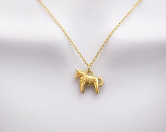 Collier cheval Dala, collier animal, collier mignon, collier or argent, cadeau de remise des diplômes, cadeau d'amitié, idée cadeau, cadeau pour elle