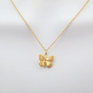 Butterfly necklace, Gold Silver necklace, Animal necklace, Gift for women, Gift for men, Gift for grandma, Gift for graduation