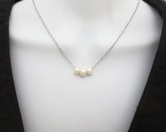 ブレスレット LESS IS MORE 3 pearl necklace Vintage Pearl Richelieu Necklace Soft Pink Three Strand Faux
