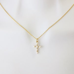 Small pearl cross necklace, Dainty cross necklace, Cute cross necklace, Gold Silver Rose gold necklace, pearl cross necklace, pearl jewelry