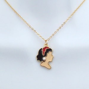 Snow white, Princess, Pearl, Adjustable length, Gold, Necklace, Lovers, Best friends, Anniversary, Valentine, Gift, Accessory, Jewelry