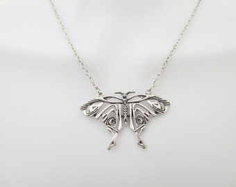 Collier papillon en argent, collier chaîne réglable, collier animal insecte, joli collier délicat, bijoux cadeau anniversaire maman amis