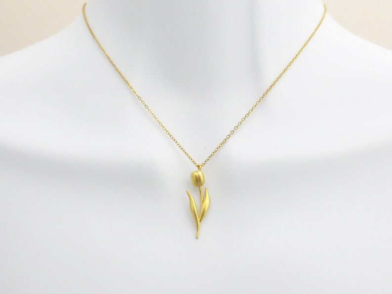 Tulip necklace, Flower necklace, Gold tulip necklace, Gift for mom, Gift for teacher, Gift for her, Gift for graduation, Gift for survival image 2