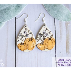 Glowforge Earring File for - Teardrop Earring - Floral Pumpkin with Vines - Score Lines