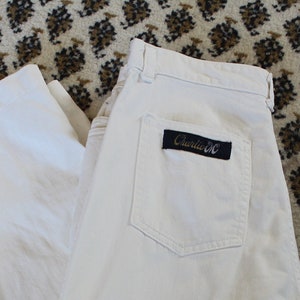 1970s Charlie M Cropped White Denim Wide Leg Jeans Size 4-6 Marked 16 28&quot; Waist 23.5&quot; Inseam