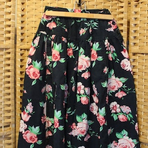 1980s Urban Outfitters Denim Floral Midi Skirt XXS XS Marked as Small Original Urban Outfitters