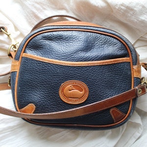 Dooney and bourke camera crossbody sale