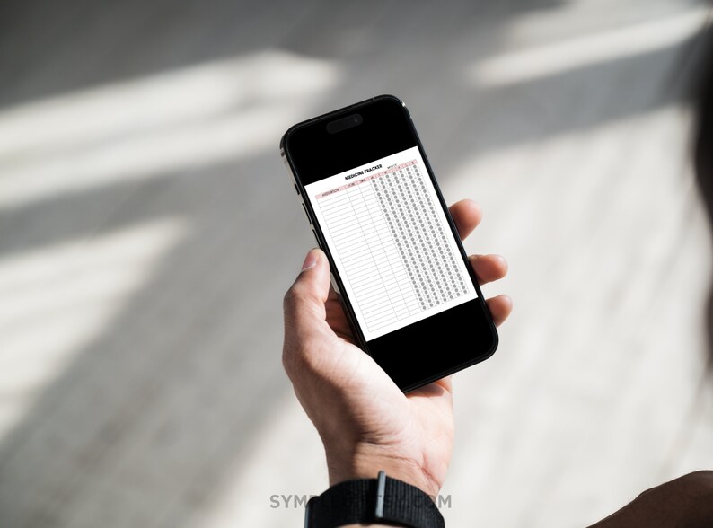 Może przedstawiać: Smartfon wyświetlający cyfrowy tracker nawyk&oacute;w z kolumnami dla "Aktywność", "Czas", "Data", "Tydzień" i "Miesiąc".