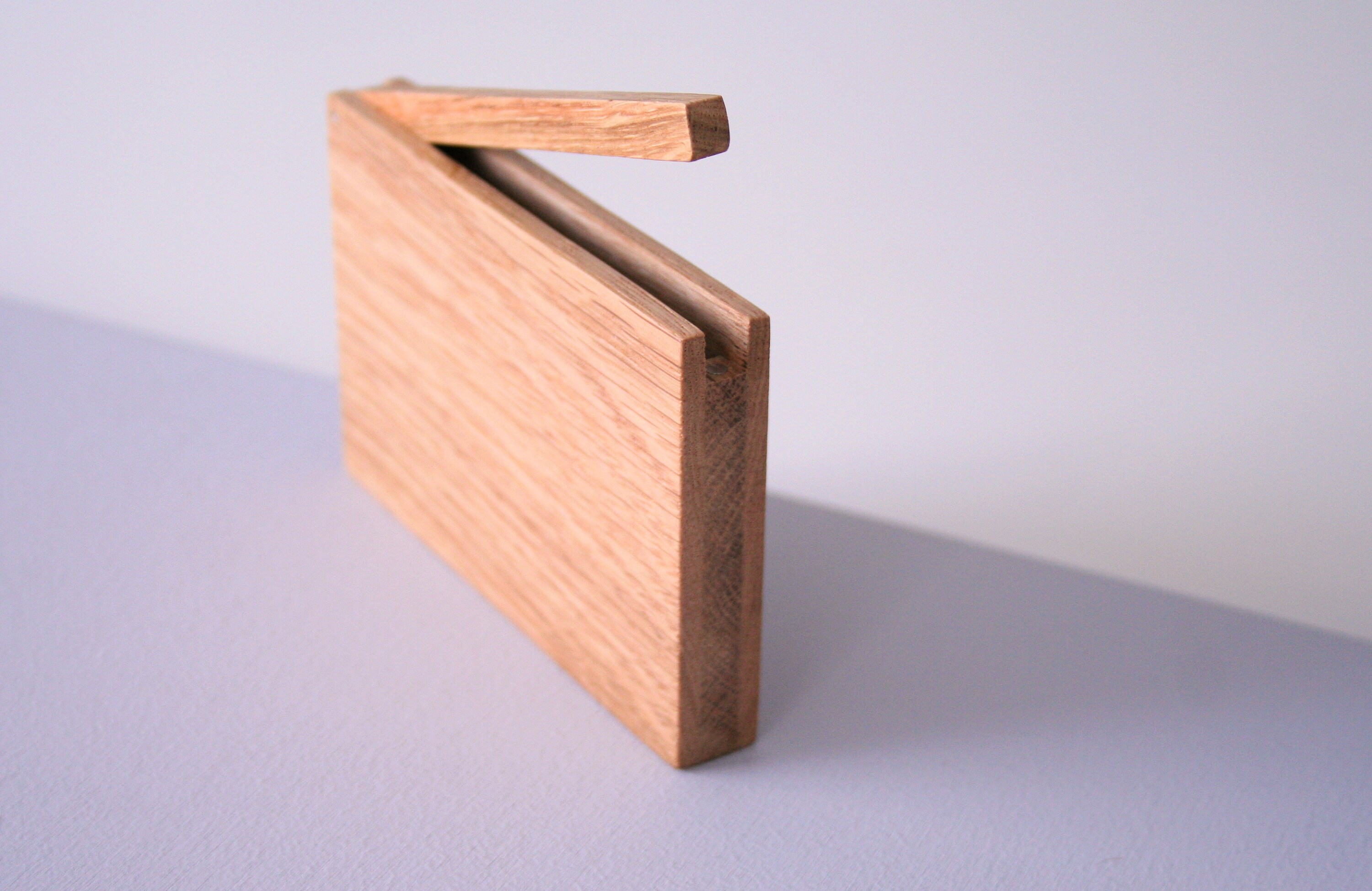 Porte-Carte de Visite en Bois Chêne Gravé sur Mesure