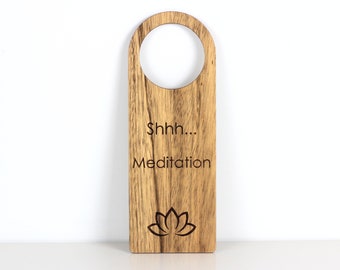 Accroche-porte Décoration de studio de yoga Signe de méditation. Accroche-porte en bois. Signe de bouton de porte.