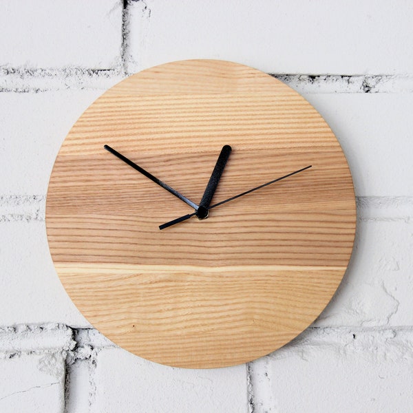 Wall clock Minimalist clock Wood wall clock. Silent wall clock. Light wood wall decor.