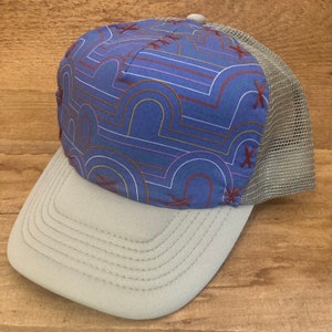 Art Deco Blowfish Designs Stitched Trucker hat kids toddlers kids hat