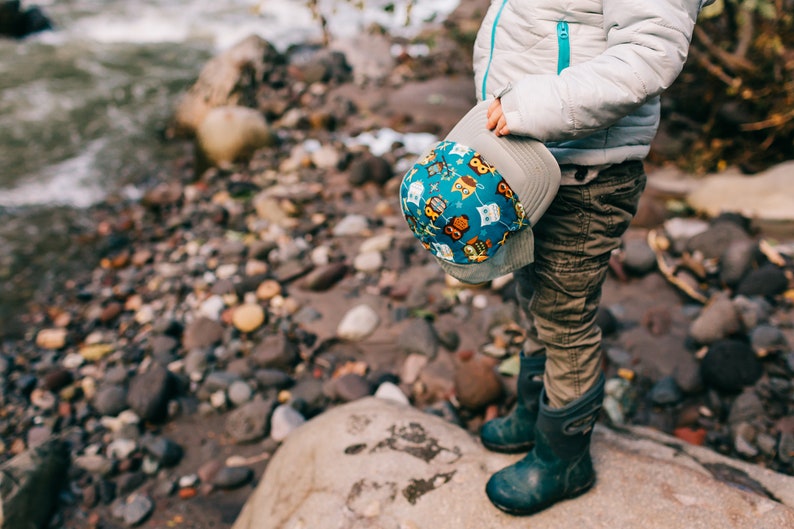 Mountain Range painted Art Toddler Trucker Blowfish Hat image 3