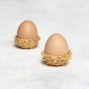 3D Printed Gold Nest egg cup image 1