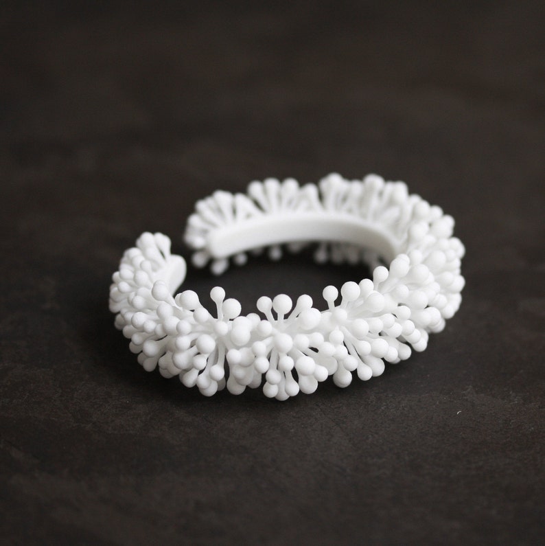 3D Printed Black Berry Bracelet White