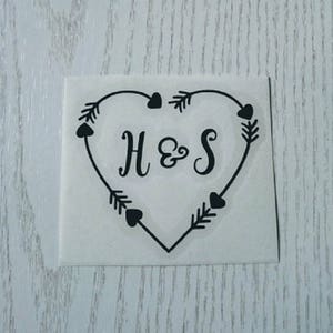 Personalised Initials in heart vinyl decal/transferX2 ideal for glasses/love/valentines day/birthday/make your own gifts - choice of colours