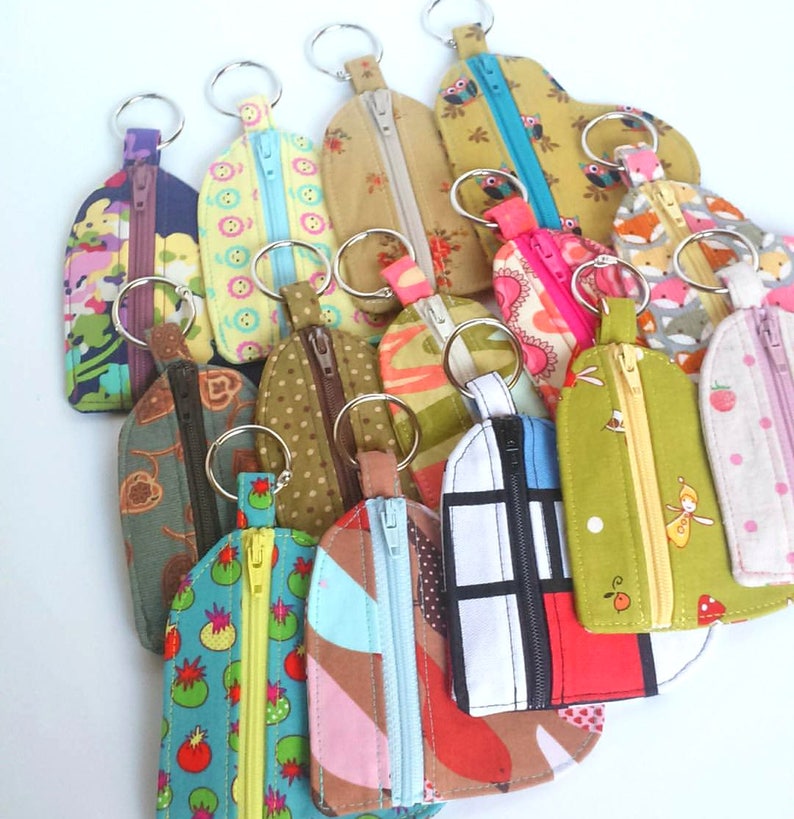 Coin Purse Horse Change Purse Pouch Zip Wallet Keyring Zipper Pouch Wallet, Lip Balm Holder Earbuds Pouch Keychain Pouch Dala Horse