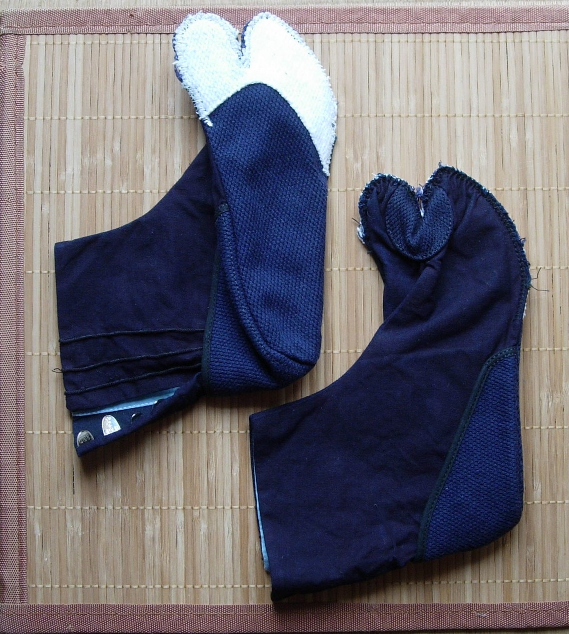 Jikatabi, Tabi Socks for Working on the Ground, With Sashiko Stitches