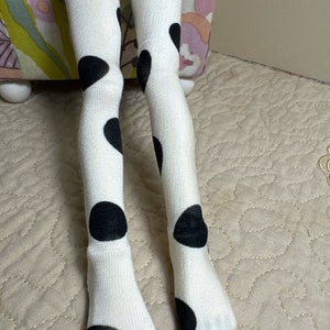 Black & cream dotted stockings for your dollies from Connie Lowe to Paola R dolls