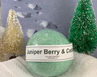 Juniper Berry and Cedar Scented Bath Bomb | Christmas Presents | Fun Bath Bombs for Kids | Gifts Under 10 | Stocking Stuffer for Teens