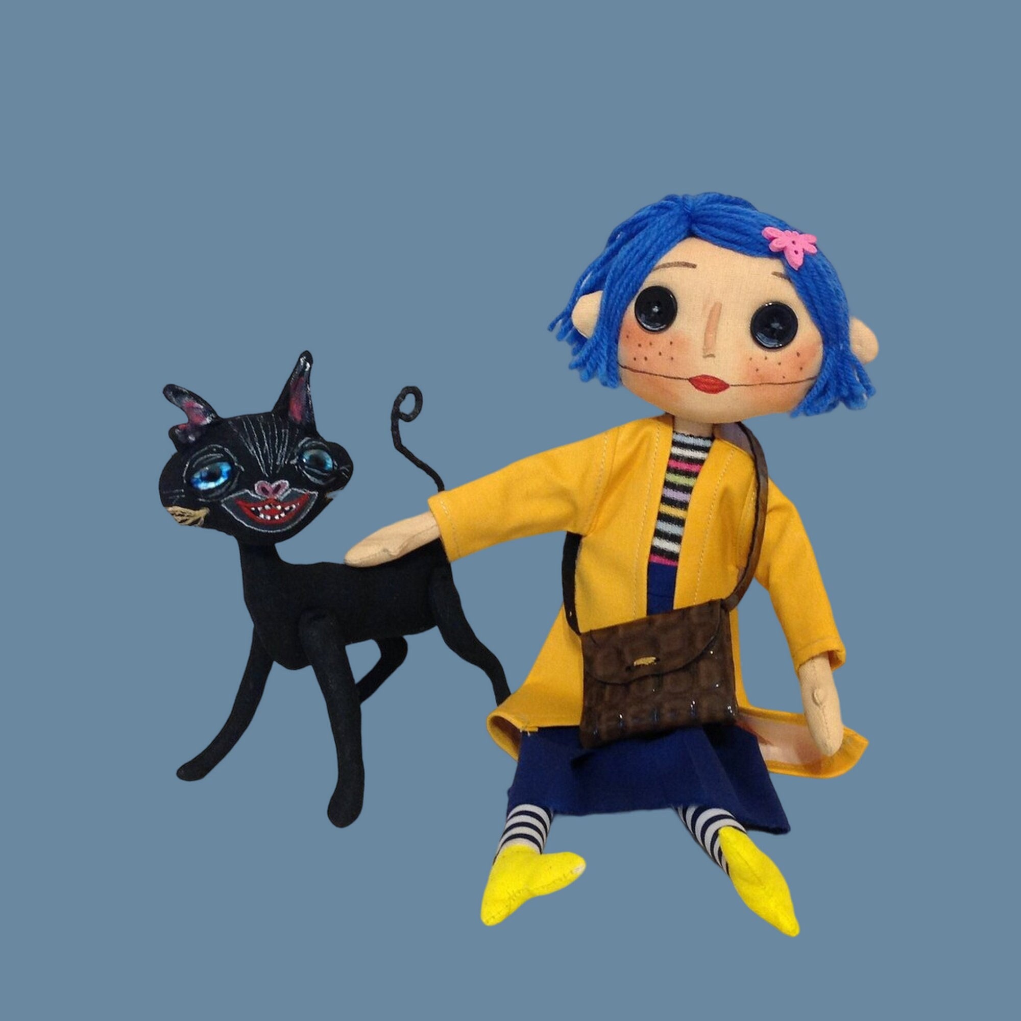 Button Eye Coraline Cake Topper 