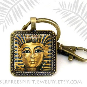 King Tut Key Chain, Egyptian Pharo Pendant, Egyptian, Ancient History, Pyramids, gift for Egyptologist, golden, god, Archeology Finding