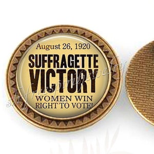 Suffragette Victory Pin, Women's Movement, 19th Amendment, Feminist Jewelry, Votes for Women, Vintage Design Brooch, photo Image Jewelry