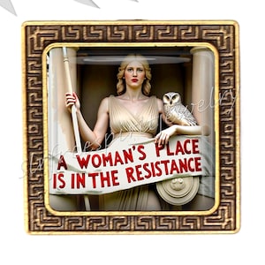 &quot;Protestschmuck für Frauen, &quot;&quot;Der Platz einer Frau ist im Widerstand&quot;&quot; Brosche, für Wahl, Projekt 2025, politische Kunst, Widerstandsbewegung.&quot;