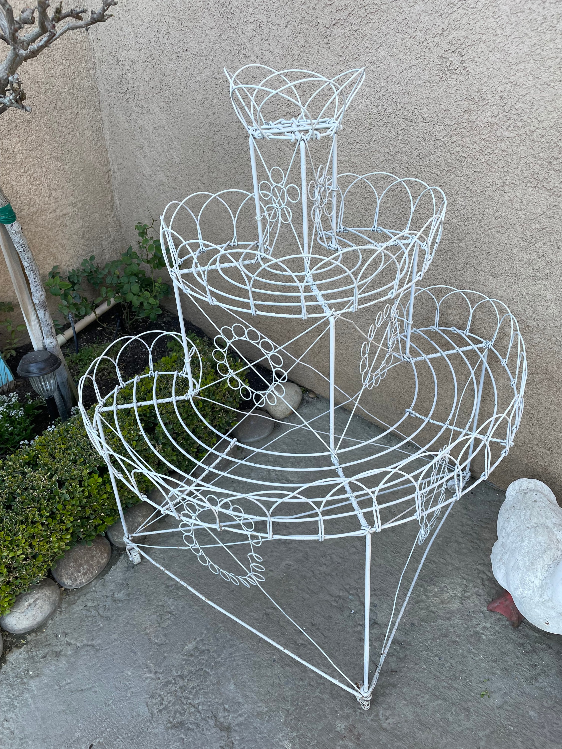 Antique/vintage Garden Wire Plant Stand “no Shipping” - Etsy