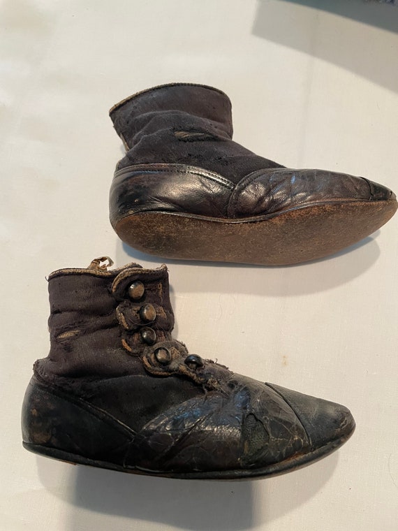 Antique Childs Hi Button leather Shoes - image 2