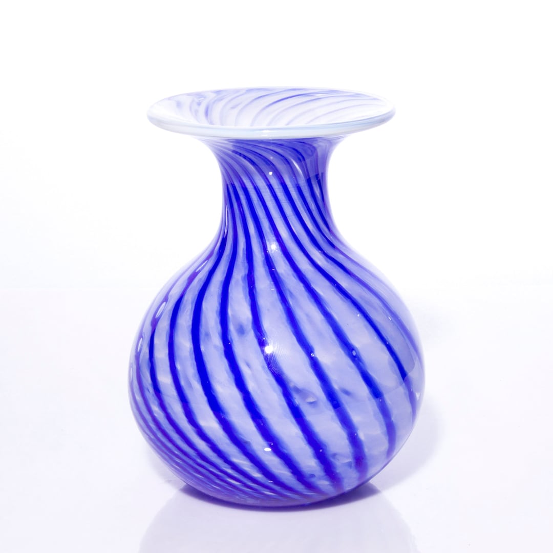 Beautiful Art Glass Bud Vase A Small Vase Perfect for an Art Etsy