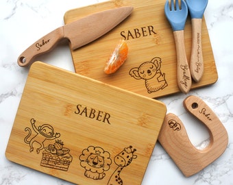 Personalisierte Schneidebrett-Sets für Kind Personalisierte Kindermesser, Benutzerdefinierte Küche Kinder Cutter, graviertes Küchenhelfergeschenk, Schneiden von Früchten