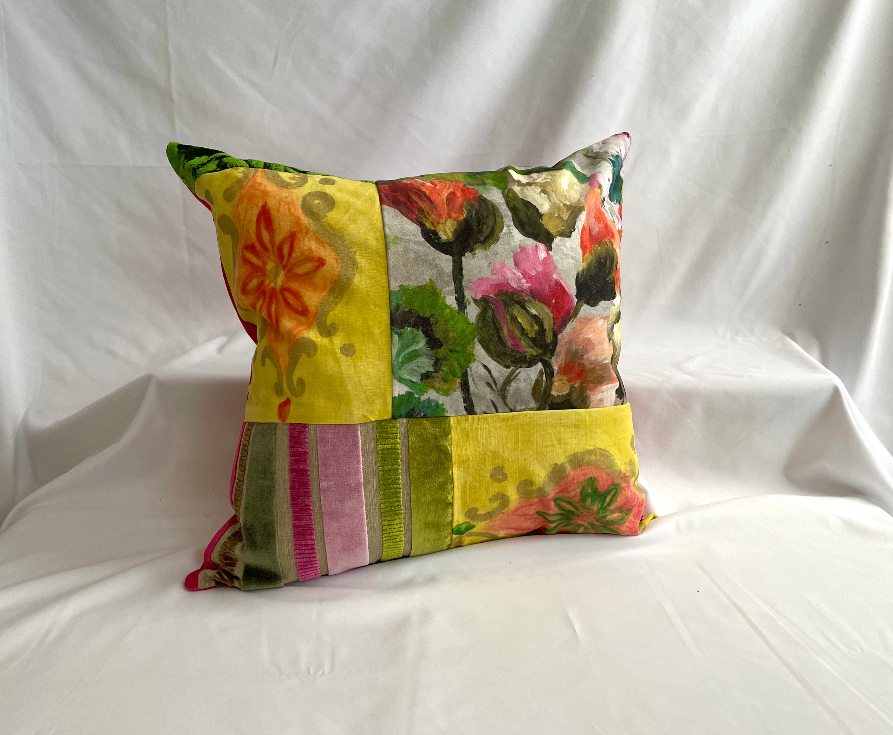 Housse de coussin long Pivoines - Tissage Jacquard - Art de Lys