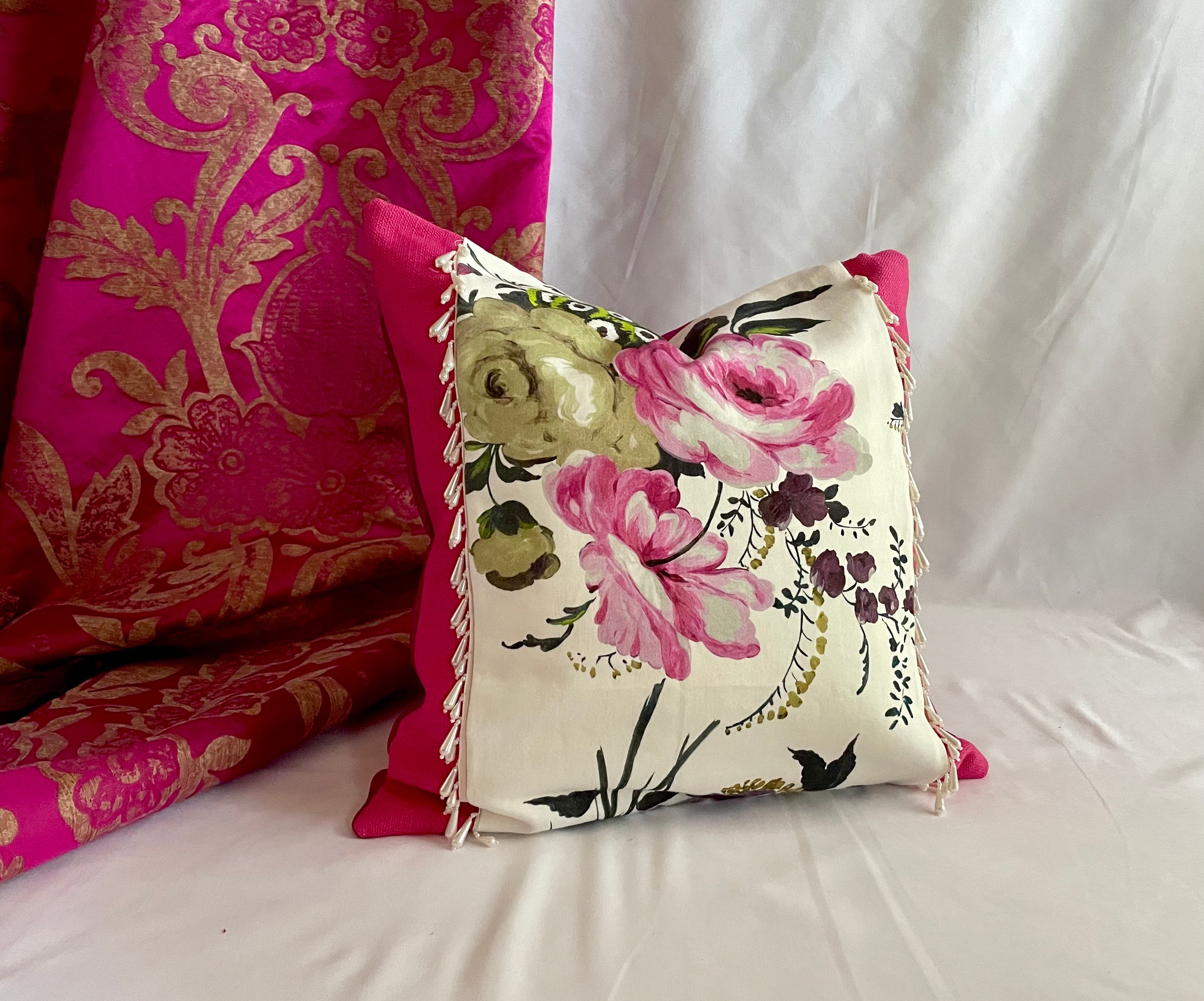 Housse D'oreiller Vintage En Laine Bouillie Et Broderie De Roses - 40 X 40 Cm