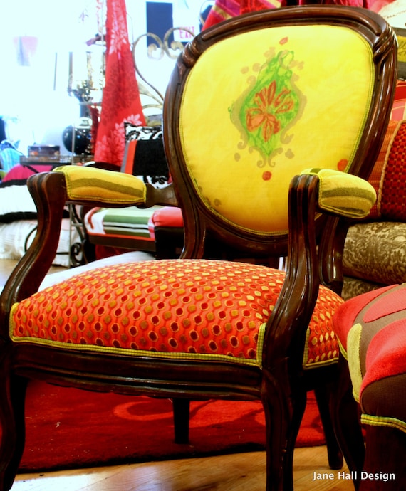 Buy Slipper Chairs Online at India's Best Furniture Store - WoodenStreet