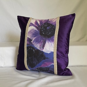 Lila Samtkissen-Bezug: Jane Hall Floral Linen, 40cm x 40cm