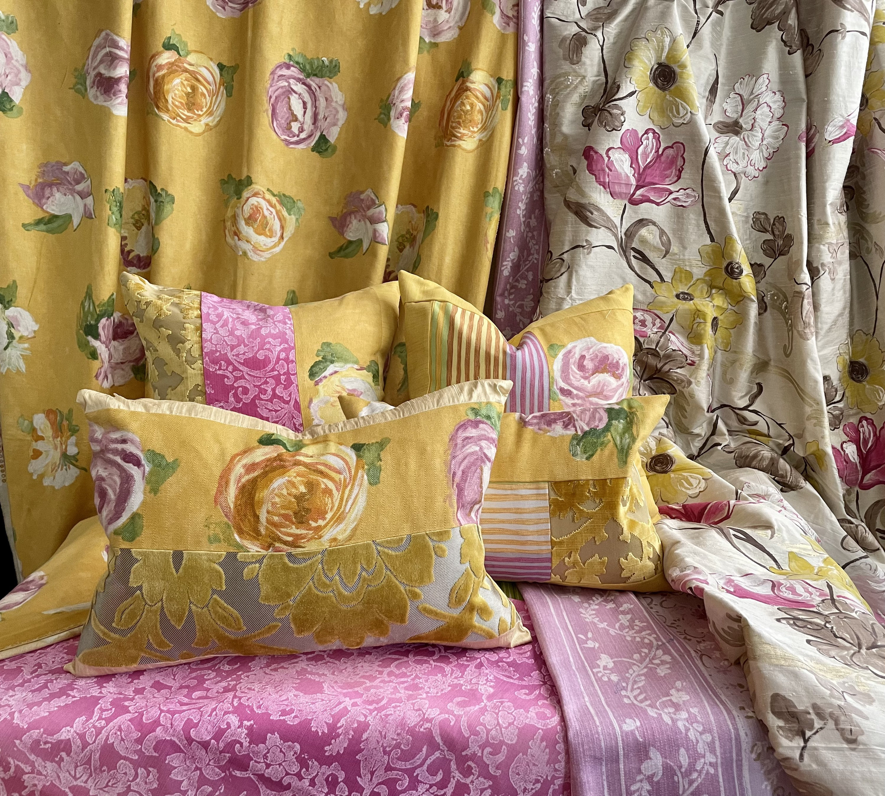 デザイナーズギルド フローラル ピローカバー：ボヘミアン リネン