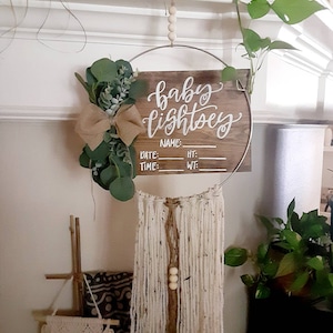 Gender Neutral Hospital Door Hanger // Boho Chic Newborn Stats // Metal Hoop Hanger With Yarn // Baby Homecoming Sign // Greenery Burlap