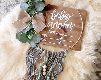 Gender Neutral Surprise Baby Hanger // Hospital Door Hanger // Bedroom Nursery Decor // Boho Wood Rustic Newborn Stats Sign