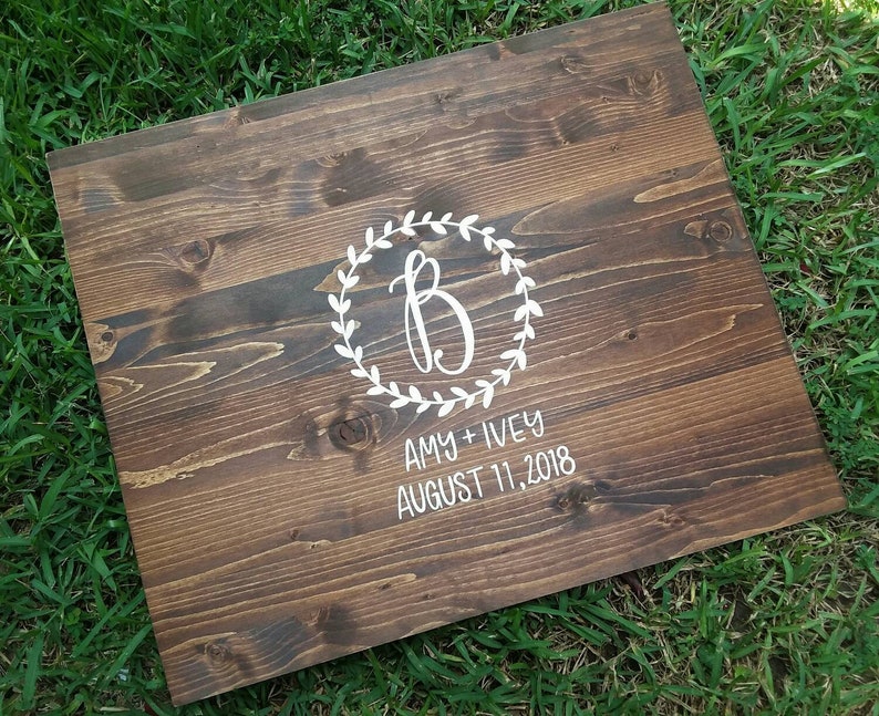 Alternative Guest Book Wood // Wedding or Bridal Shower // Leaf Monogram and Names // Guest Sign In image 8