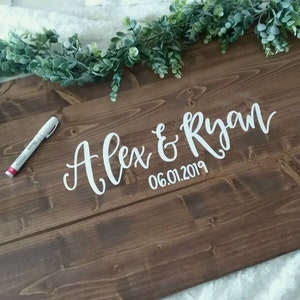 Alternative Guest Book // Wedding Sign In Board // Names and Date
