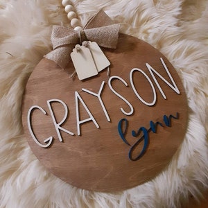 3D Hospital Hanger Name Sign // Burlap Bead Wood Wall Decor // Round Sign for Above Bed or Crib // Painted Wood Sign // Custom Baby Gift