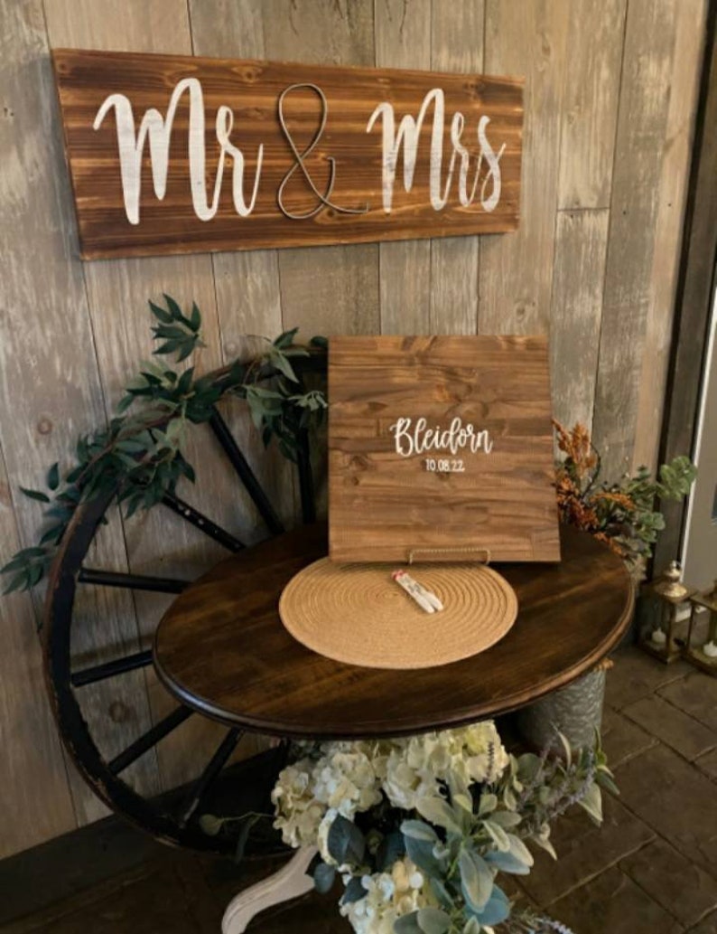 Sale Alternative Guest Book // Wood Guest Board // Wedding Sign In // Custom Name and Date Sign // Personalized Hanging Guest Book imagem 5