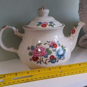 Vintage Sadler England Hand Painted Teapot l Gift Under 25 Dollars