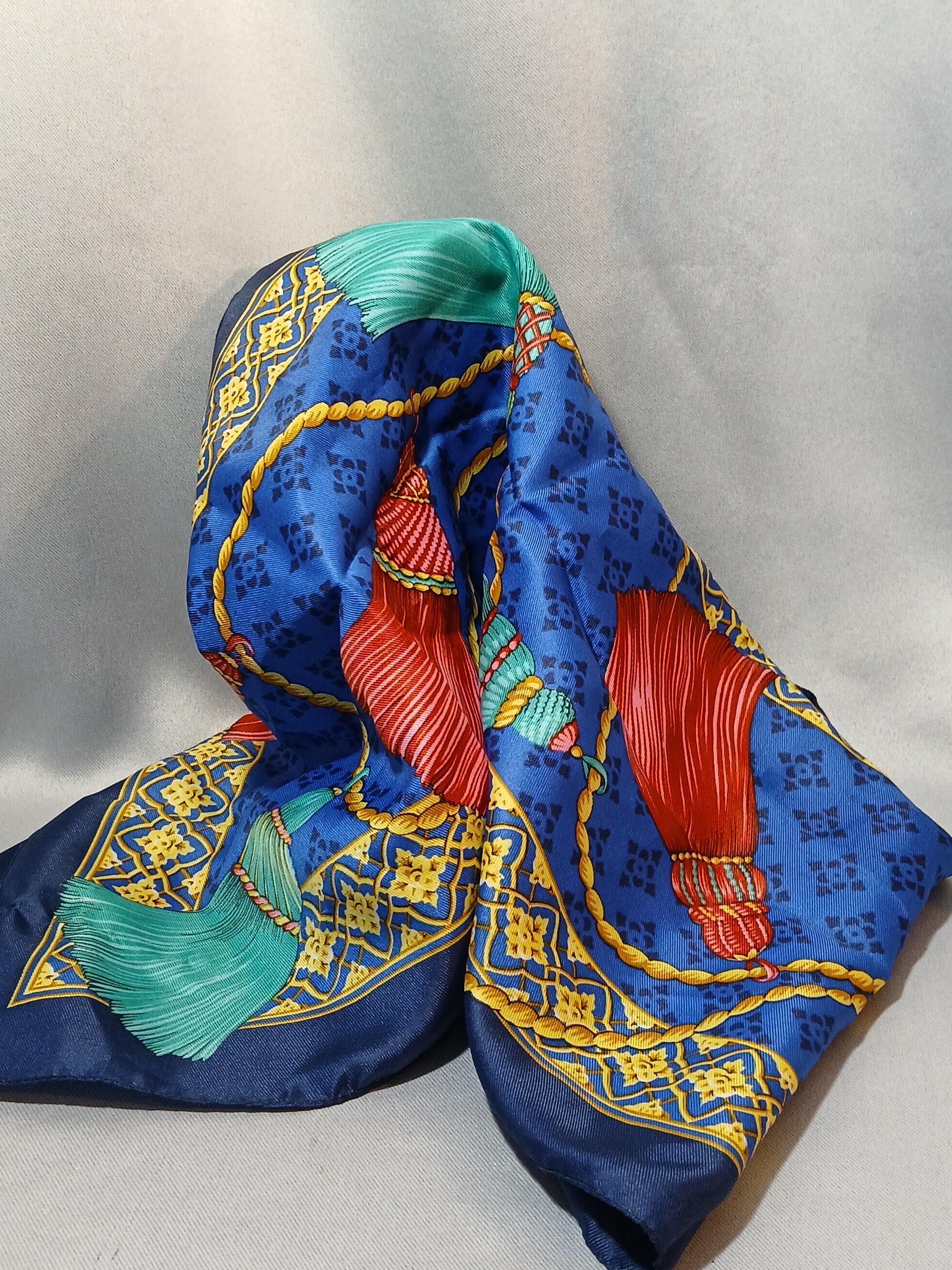 Dresser Scarf Italy - Etsy