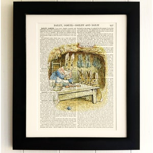 IMPRESSION d’ART sur l’ancienne page de livre ancien - Beatrix Potter, Peter Rabbit, Vintage Upcycled Wall Art Print, Encyclopédie dictionnaire Page