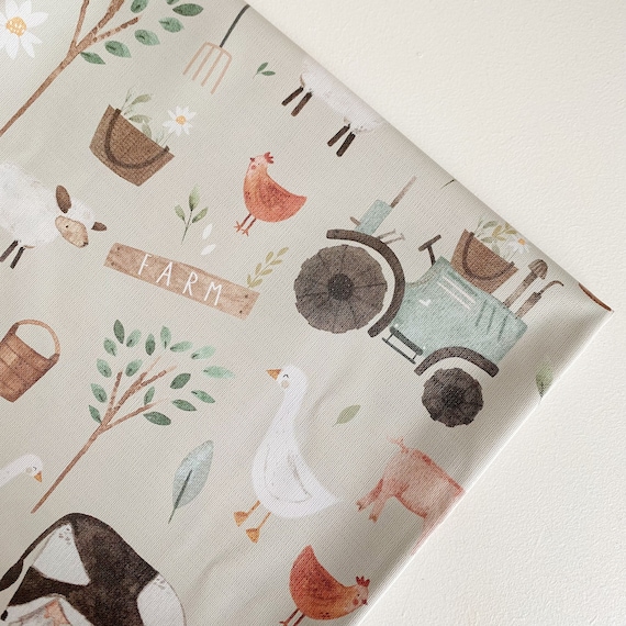 Large Baby Splash Mat – Highchair Messy Mat – Farmyard Animals Print | Wipeable Floor Mat for Mealtimes & Play