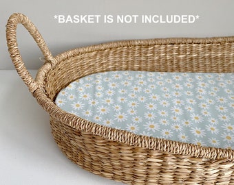 Padded Baby Changing Basket Mat // Waterproof Basket Liner // Daisy Print